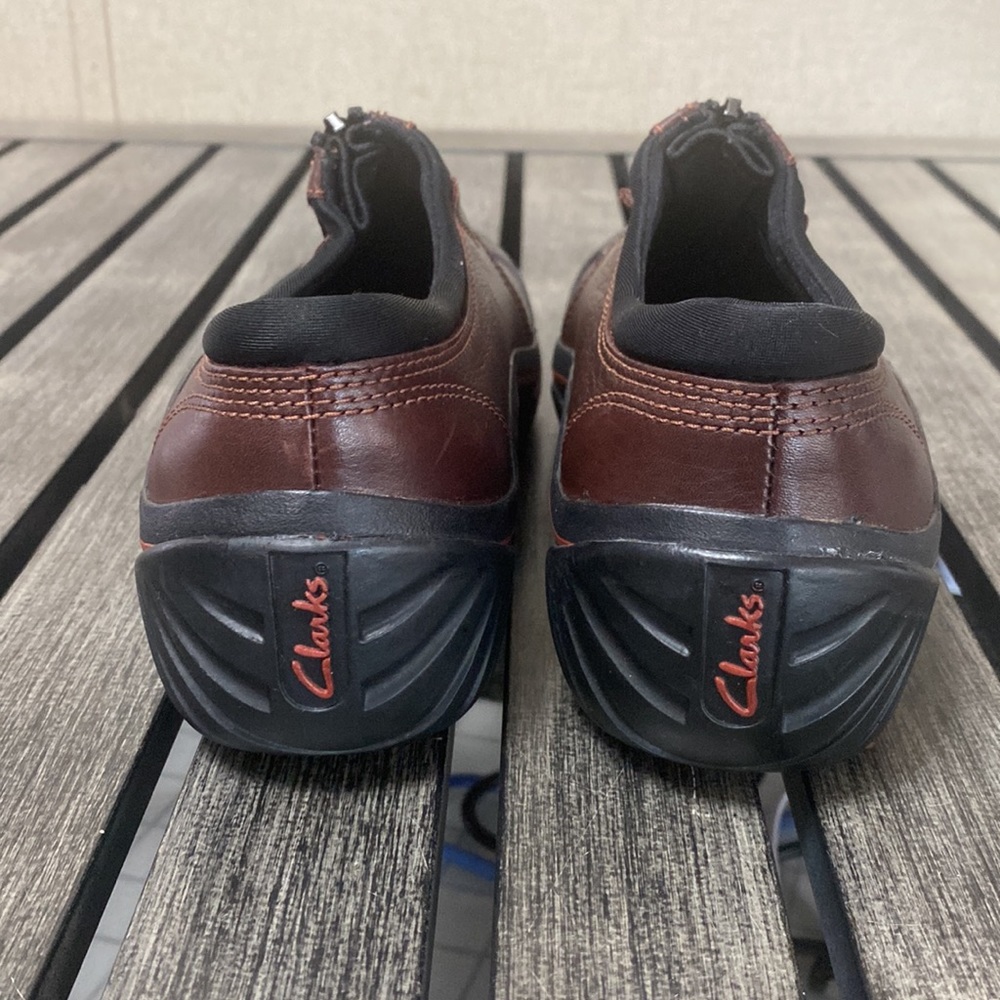 Women’s Clark’s Muckers waterproof size 7 Leather uppers. - Picture 4 of 11